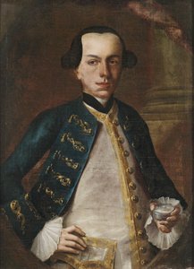 Heupportret van een heer in blauwe justaucorps en witte gilet, een doos in de handen houdend